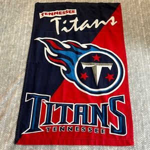 Tennessee Titans Flag/banner.Excellent condition, no stains, marks etc.